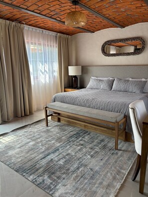 Suite Galerie, 1 très grand lit, patio, vue ville (El Dorado Honeymoon Suite)