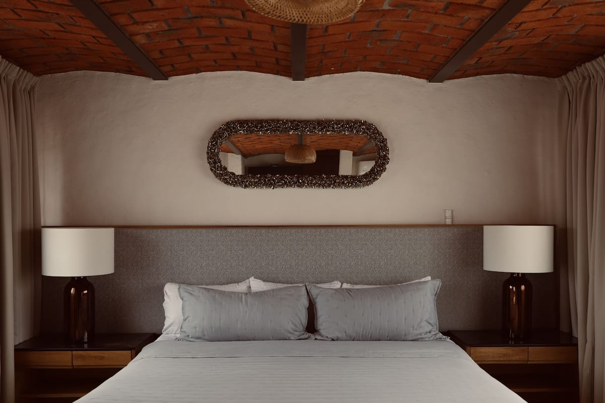 Gallery Suite, 1 King Bed, Patio, City View (El Dorado Honeymoon Suite)
