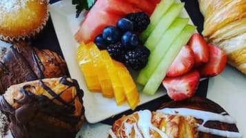 Daily buffet breakfast for a fee
