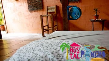 In-room safe, bed sheets