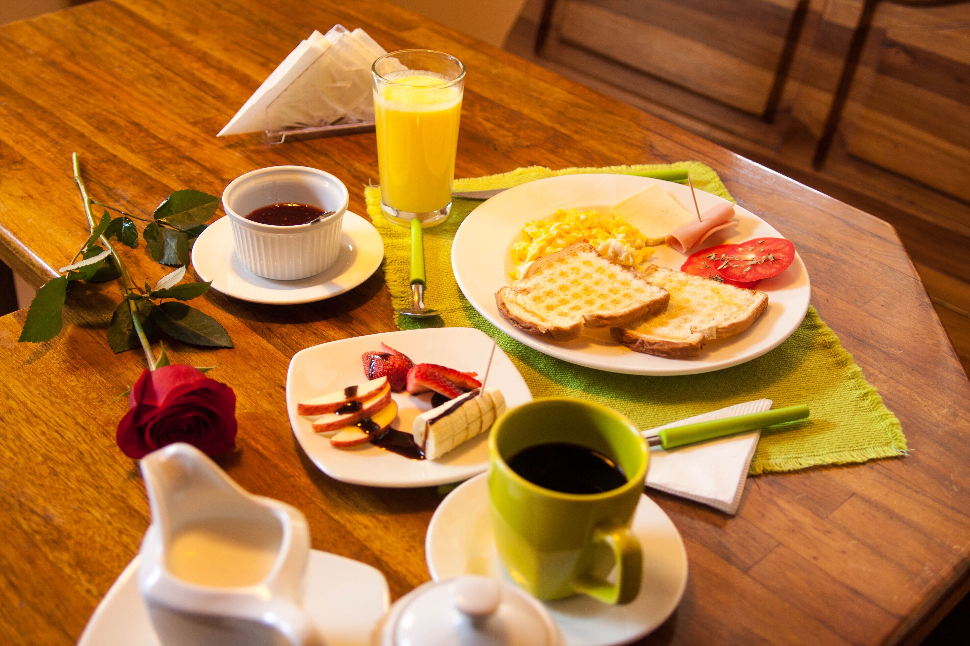 free continental breakfast