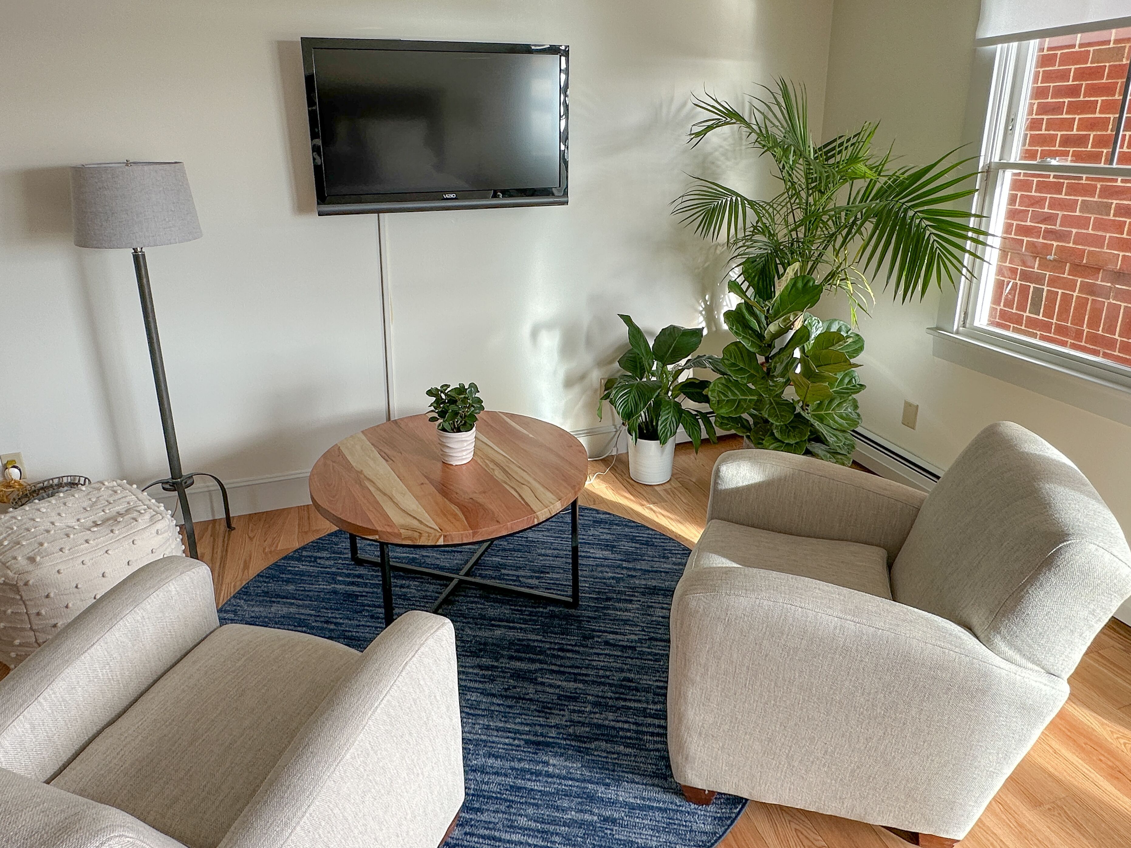 waterfront room | living area | 50-inch flat-screen tv with cable channels, tv