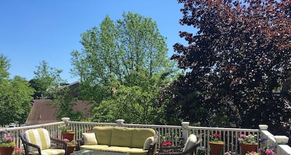 Yankee Peddler Inn