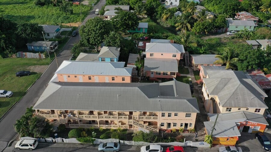 Connie's Comfort Suites