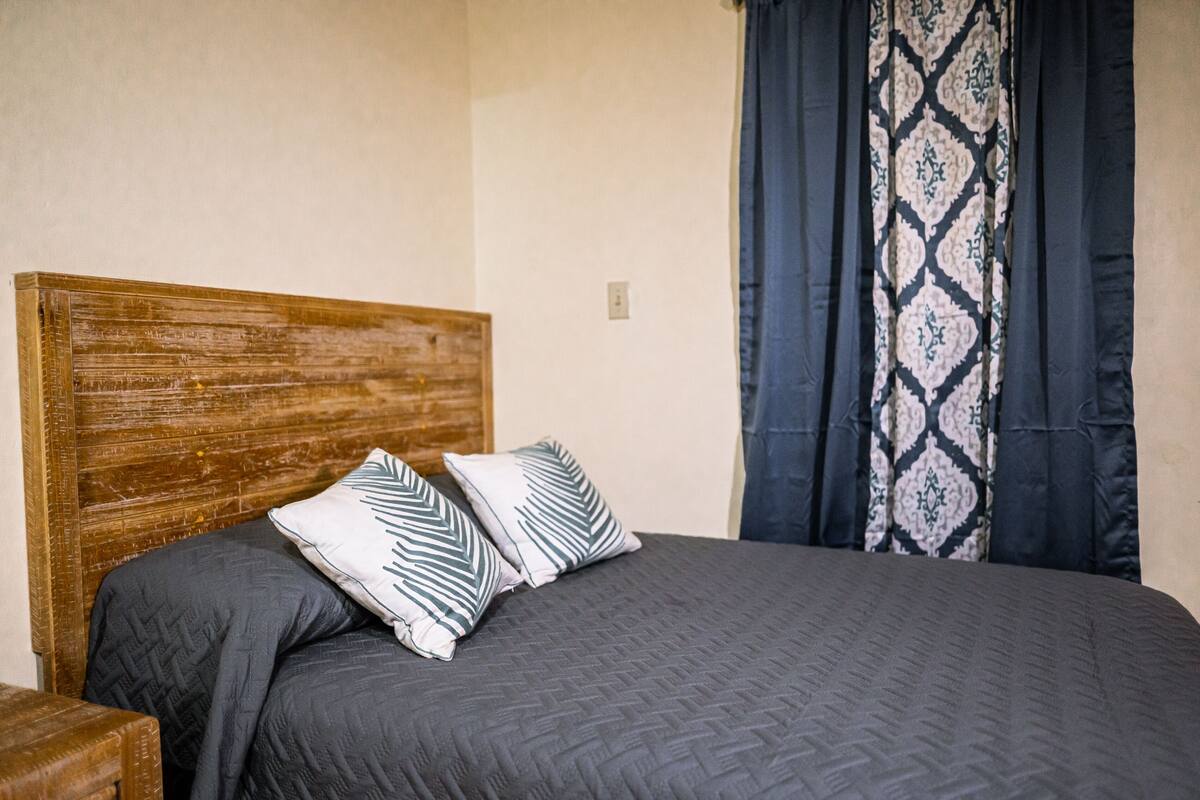 classic room, 2 bedrooms, terrace, ground floor | 1 bedroom, individually decorated, iron/ironing board, free wifi