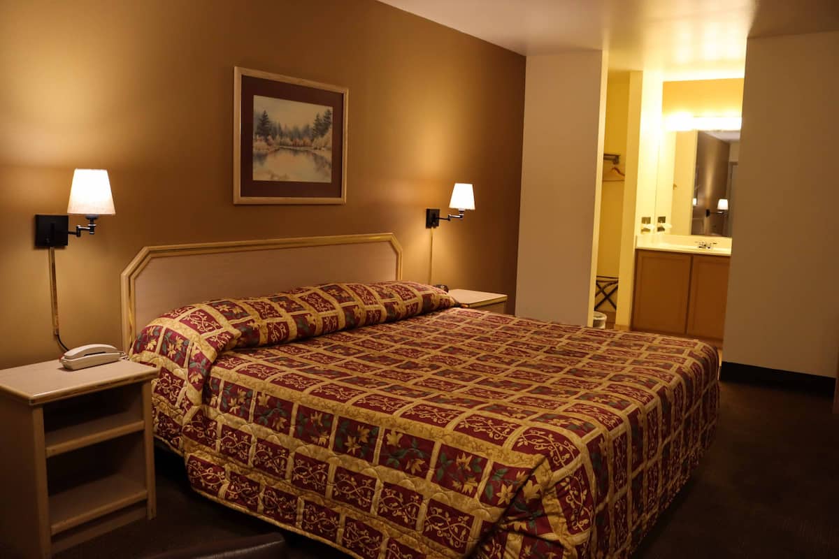 Blackout curtains, bed sheets