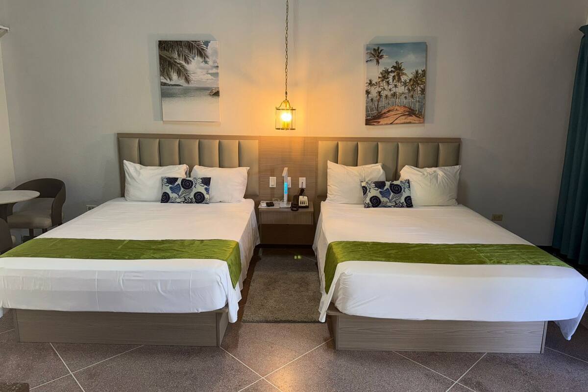 Standard Room | Desk, iron/ironing board, WiFi (free), individually furnished
