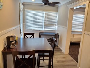 Junior Studio Suite | Memory foam beds, iron/ironing board, free WiFi, bed sheets