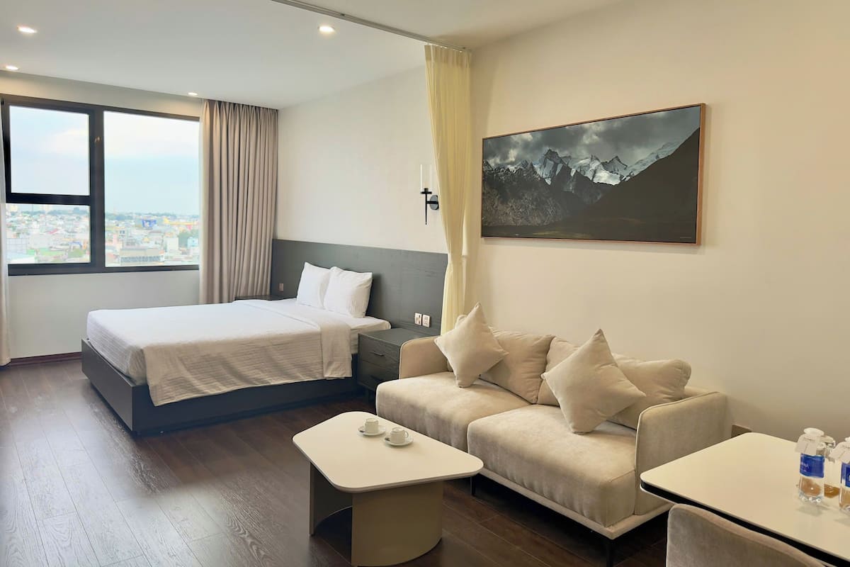 Frigobar, cofres nos quartos, individualmente decorados