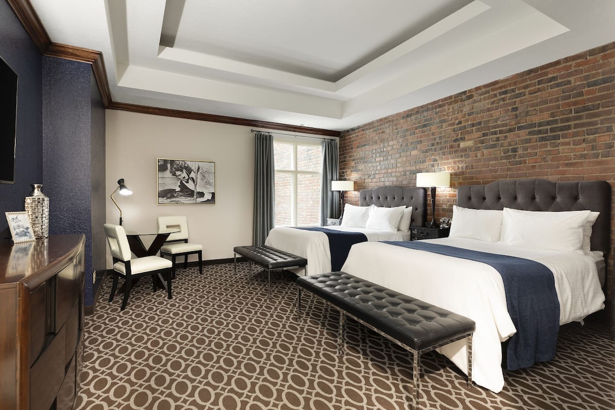 Minibar, in-room safe, desk, blackout curtains
