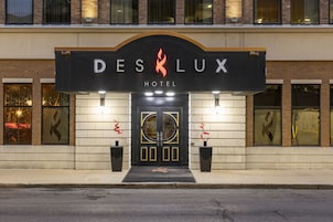 Entrada al alojamiento