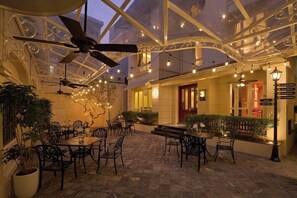 室外用餐