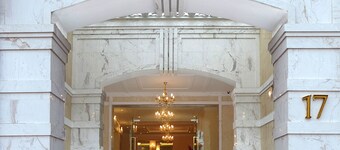 New Era Hotel and Villa