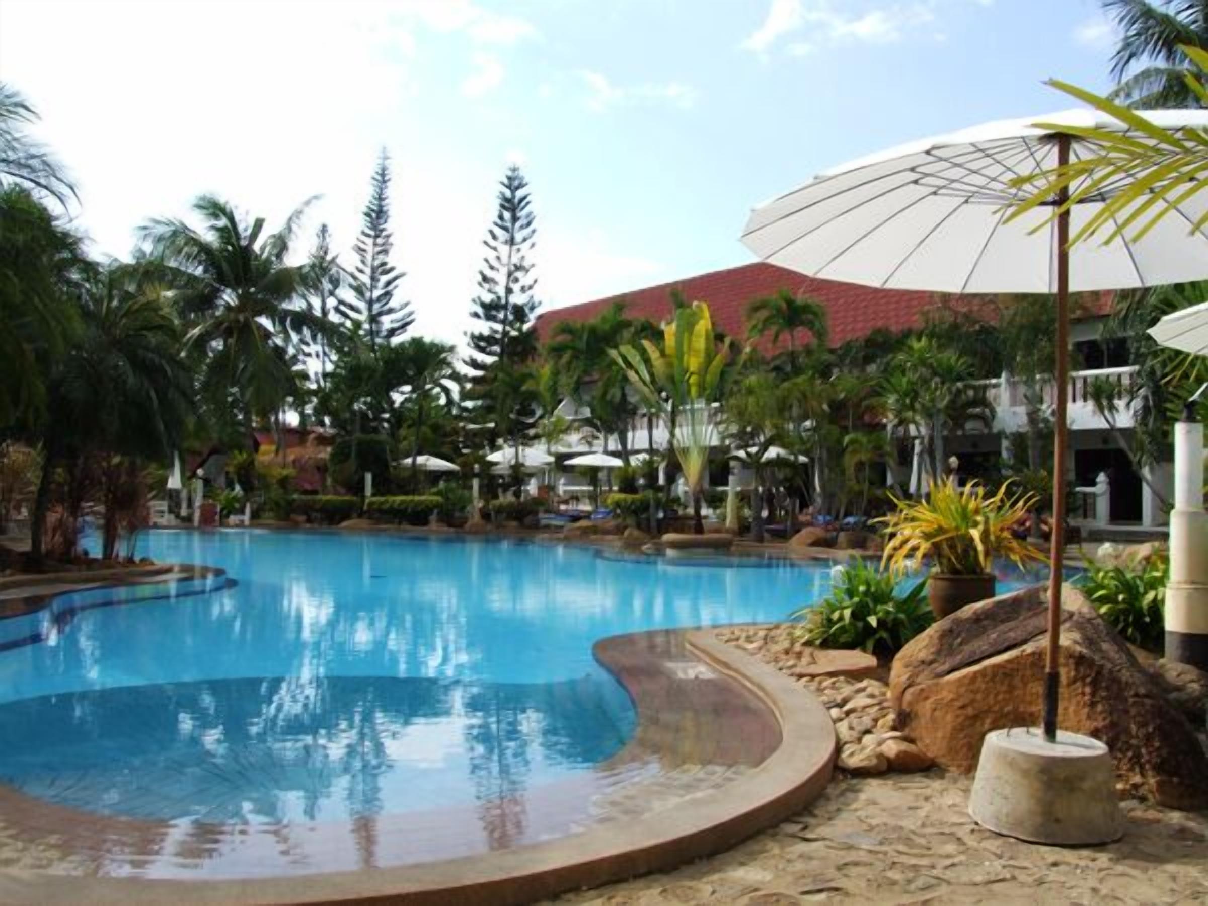 Outdoor pool, pool umbrellas, pool loungers