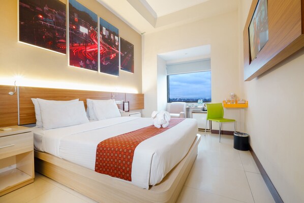 Deluxe Room  | Desk, blackout drapes, free WiFi, bed sheets - Pandanaran Prawirotaman Yogyakarta (Yogyakarta)