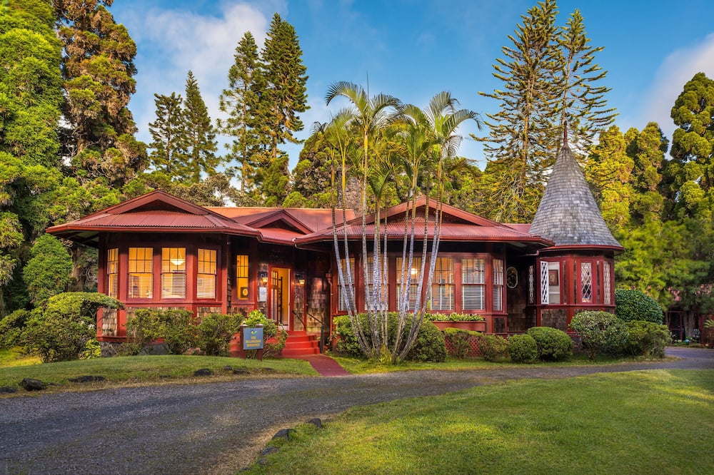 Volcano Village Estates