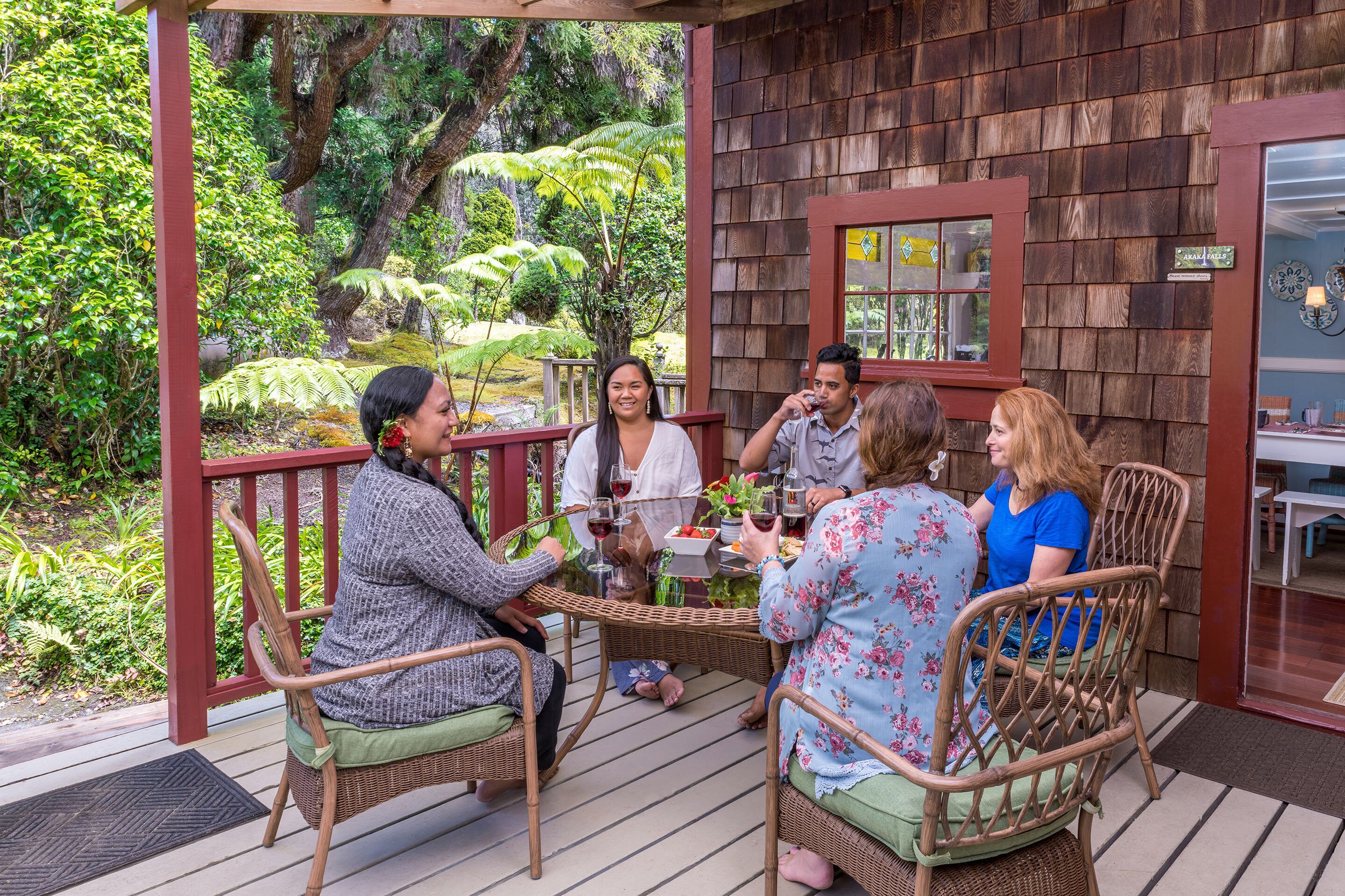 Familie cottage, keuken (Ohia) | Terras