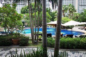 Premium Villa Pool View | Ausblick vom Zimmer