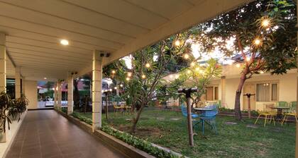 Hotel GRAND ROSELA Yogyakarta