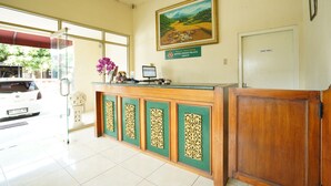 Unclassified image, 3 of 35, button - Hotel GRAND ROSELA Yogyakarta (Yogyakarta)
