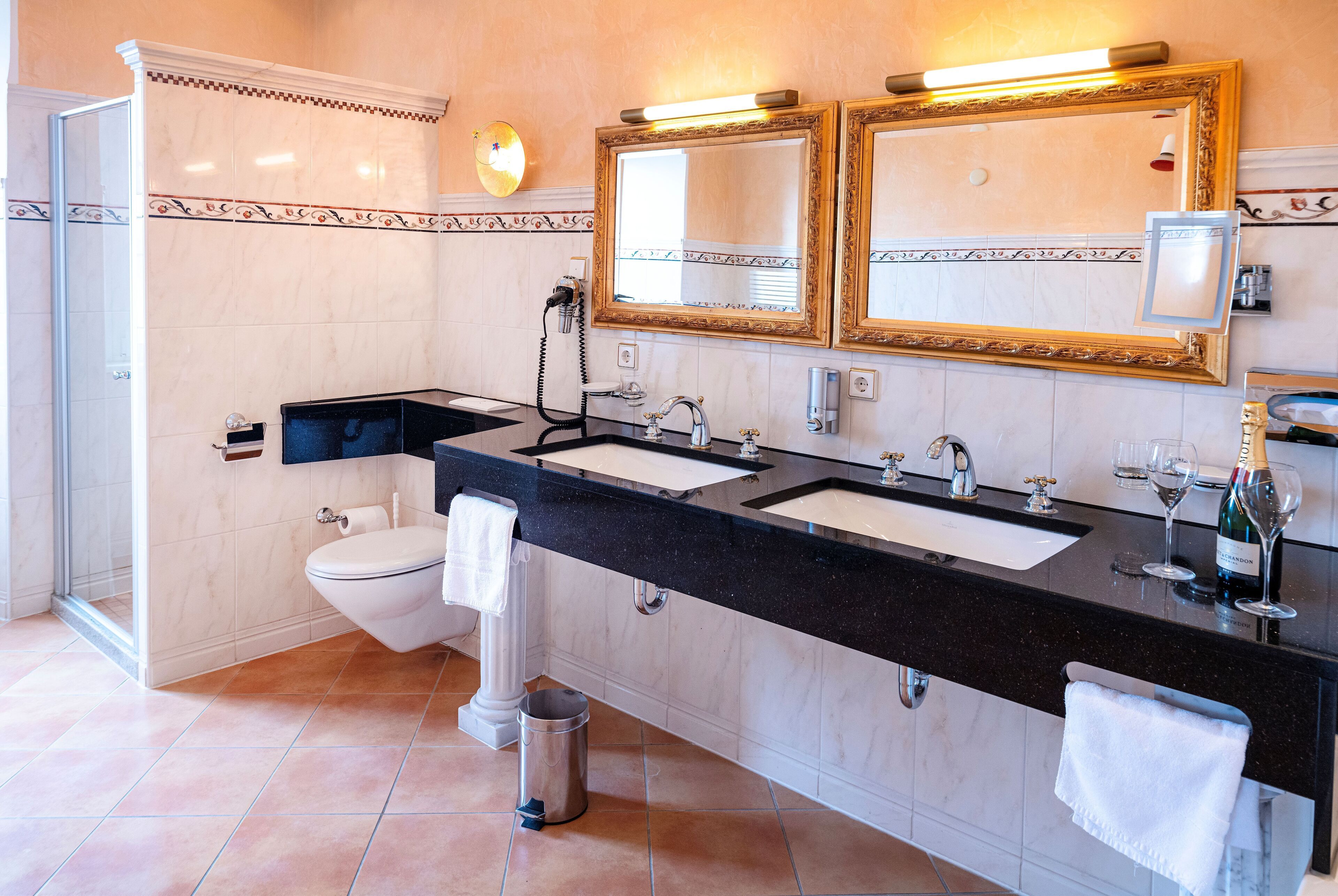 grand suite | bathroom | free toiletries, hair dryer, bathrobes, slippers