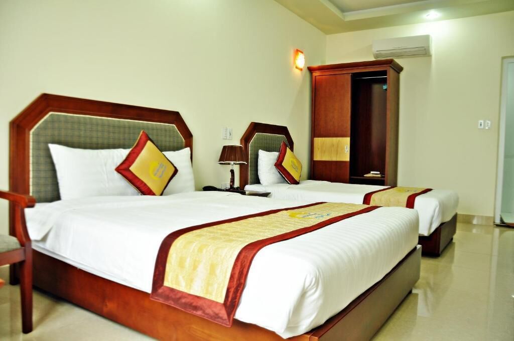 Minibar, desk, blackout drapes, free WiFi