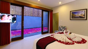 Unclassified image, 2 of 30, button - Royal Nyanyi Villa (Tabanan)