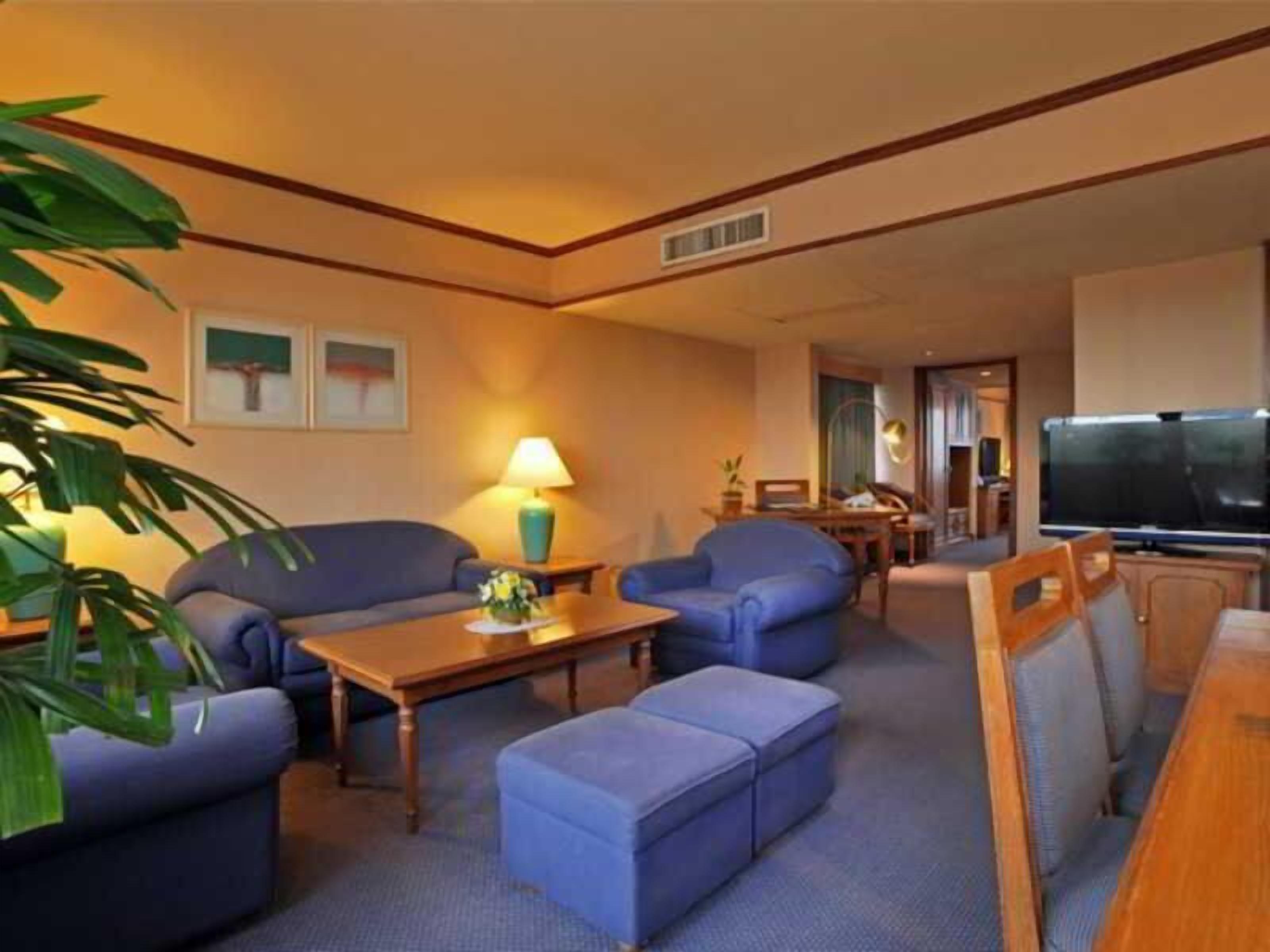 in-room safe, desk, soundproofing, iron/ironing board