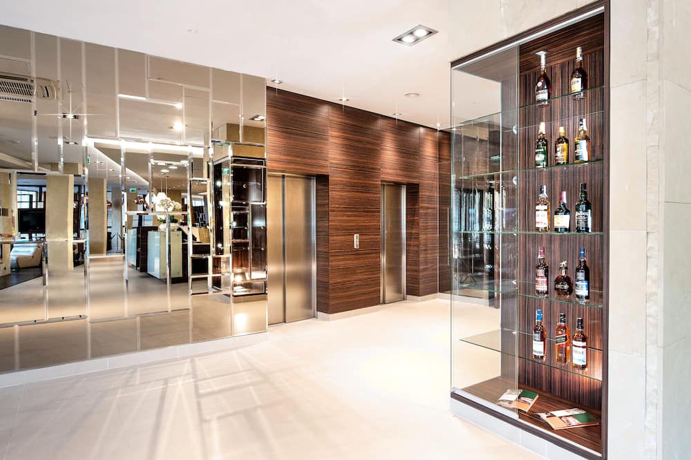 DeSilva Premium Opole