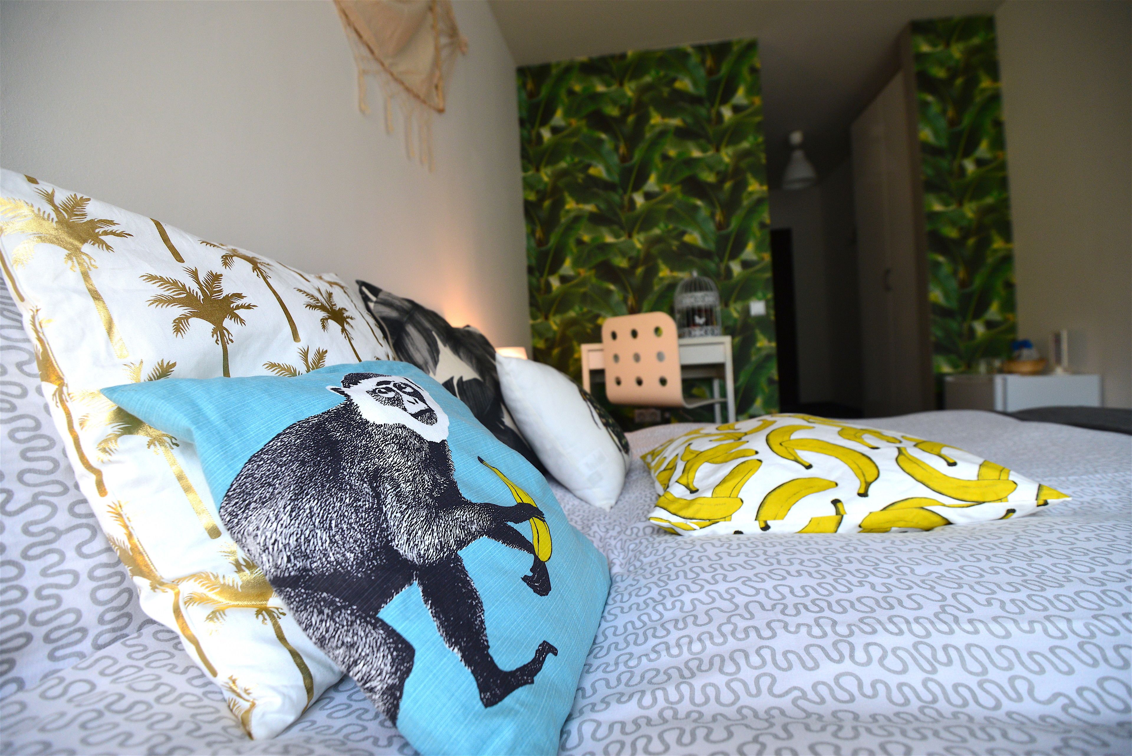 double room | minibar, iron/ironing board, free wifi, bed sheets