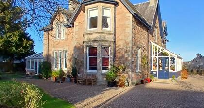 Trafford Bank Guest House