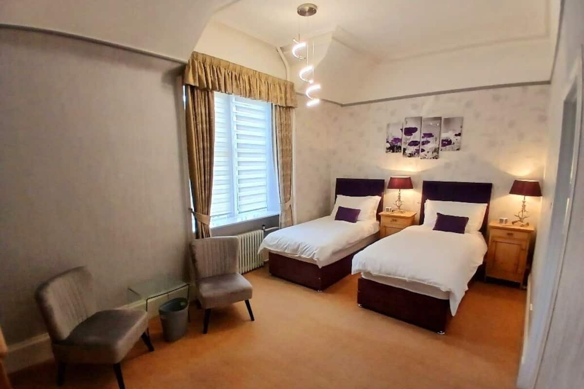 Exclusive Double or Twin Room