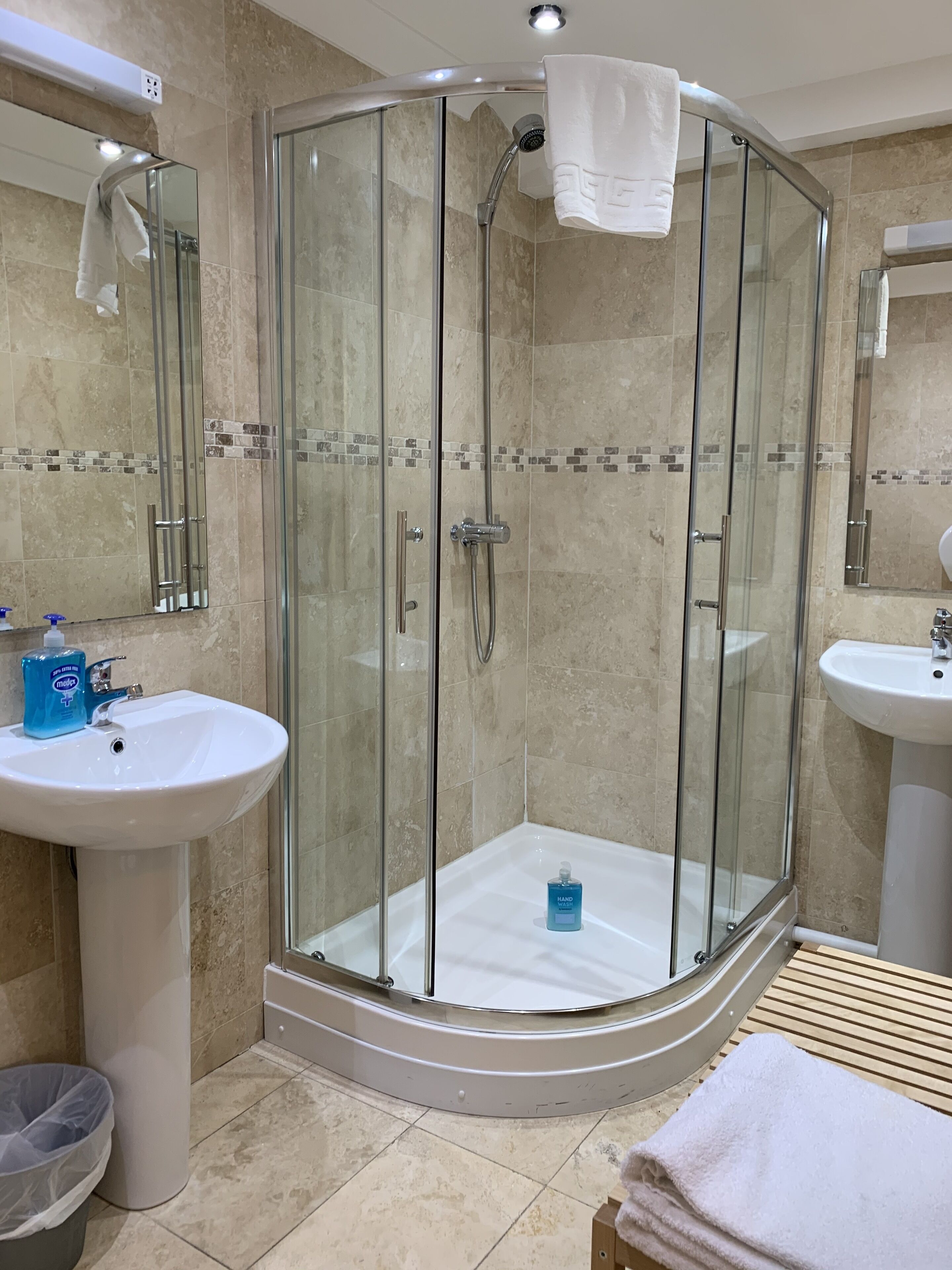 Foto - New Union ADULTS ONLY