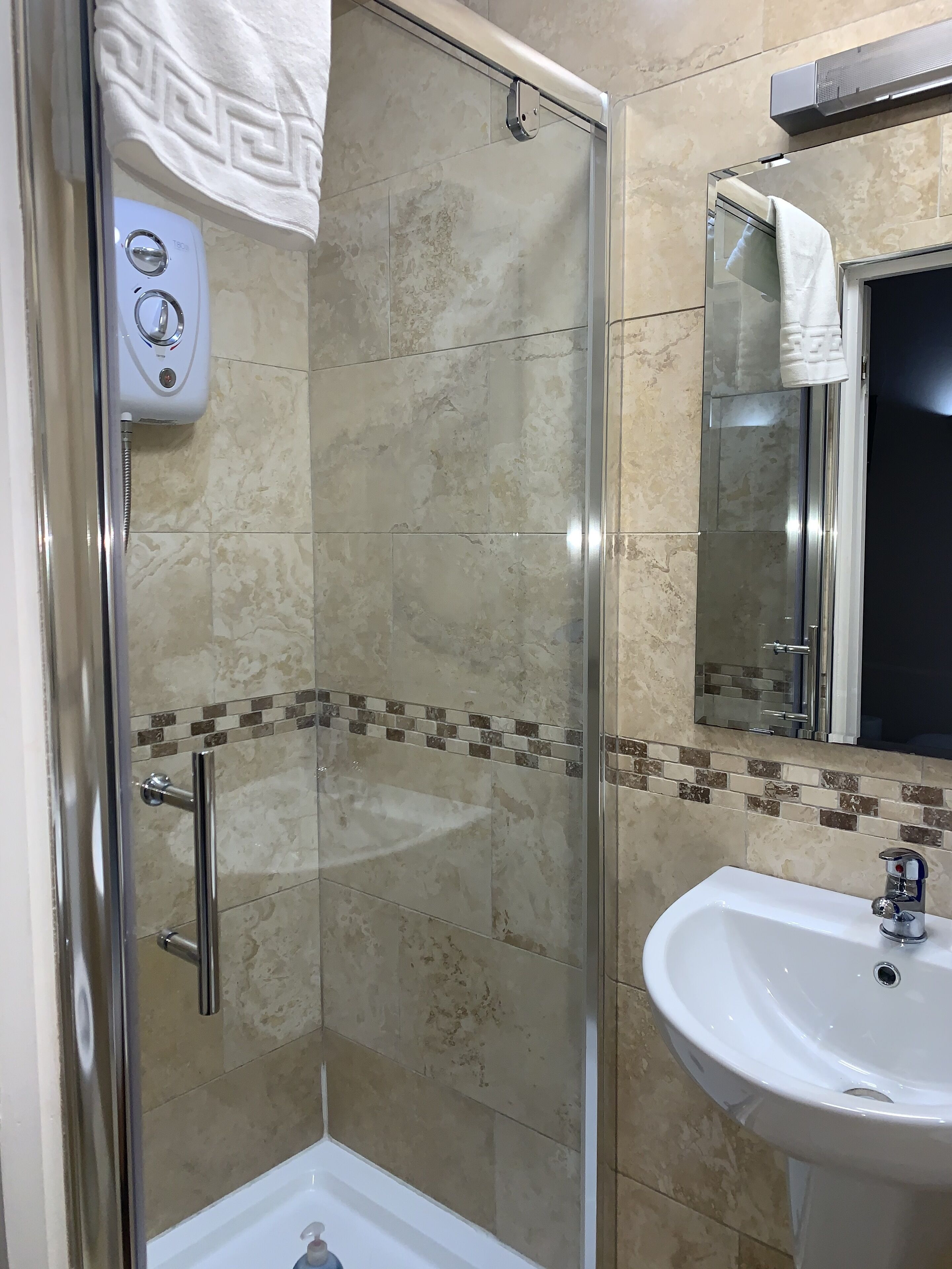 Foto - New Union ADULTS ONLY