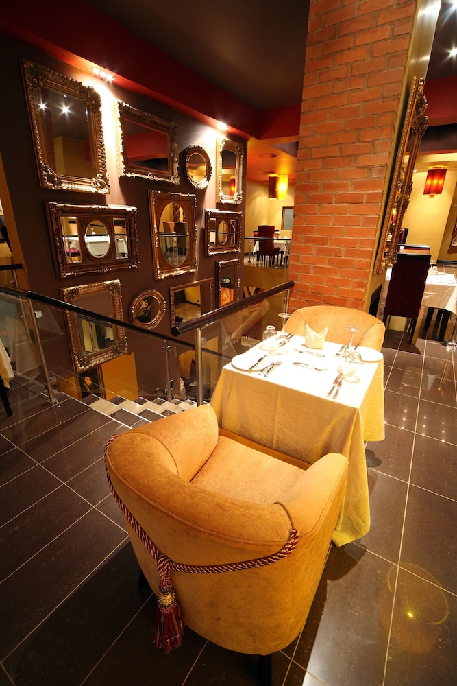 Cycad Guest House by null