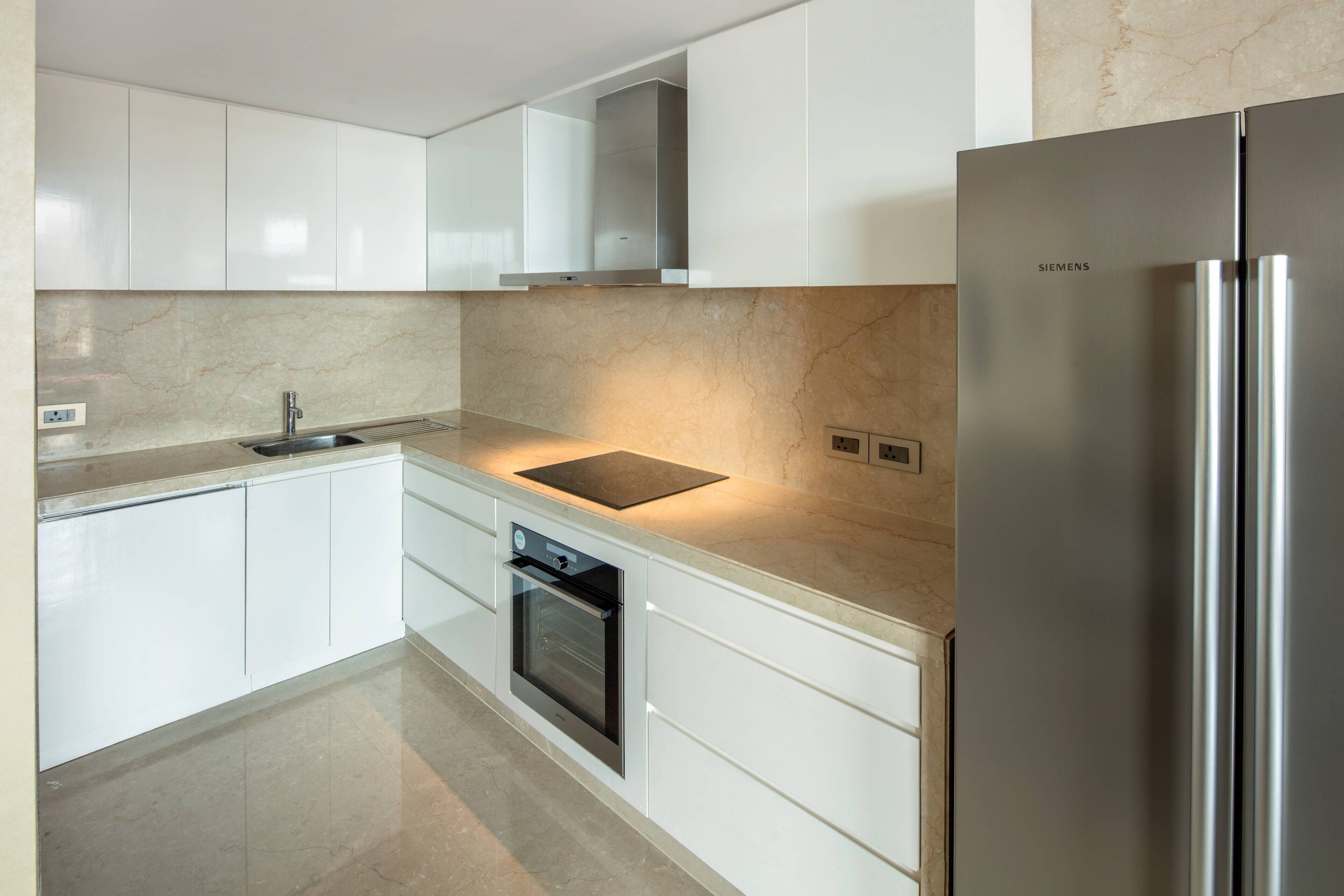 executive suite, 1 bedroom | private kitchen | coffee/tea maker, electric kettle