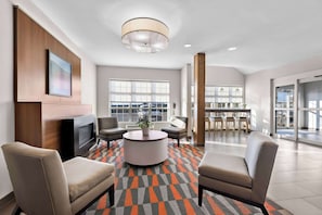 Lobby - Microtel Inn & Suites by Wyndham Sweetwater (Sweetwater)