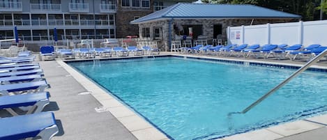 Seasonal outdoor pool, open 9:00 AM to 9:00 PM, sun loungers