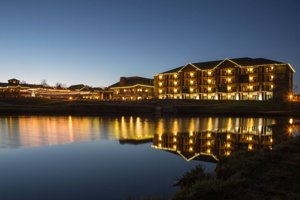 fridge, microwave, coffee/tea maker