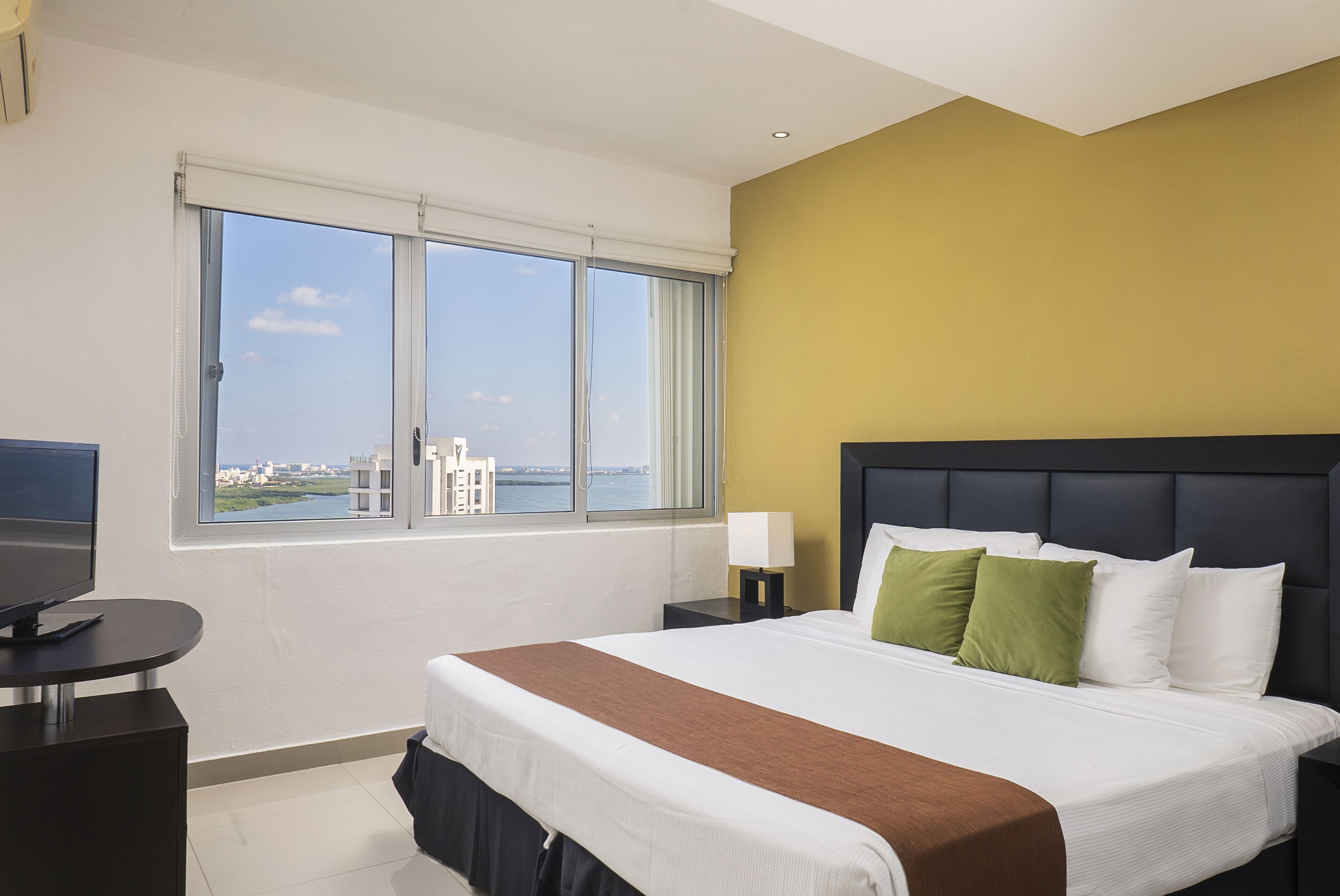 Suite familiar, 3 habitaciones, cocina, vista al océano | Vista desde la habitación