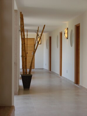 Hallway - Paradise Oceanic (Roatan)
