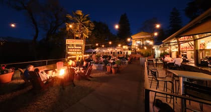 Calistoga Inn Restaurant and Brewery