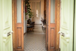 1 bedroom, in-room safe, free cribs/infant beds, rollaway beds - Ah'Lo Carmelo Hostel Boutique (Carmelo)