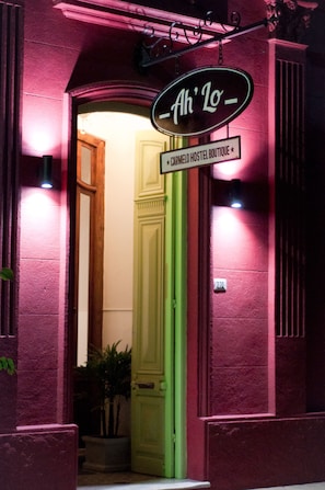 Property amenity - Ah'Lo Carmelo Hostel Boutique (Carmelo)