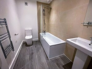 Bathroom - Ilford Luxury Apartments (Ilford)