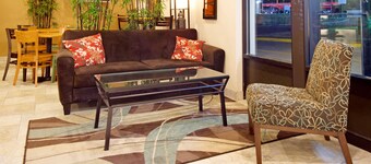 AmericInn by Wyndham Johnston Des Moines