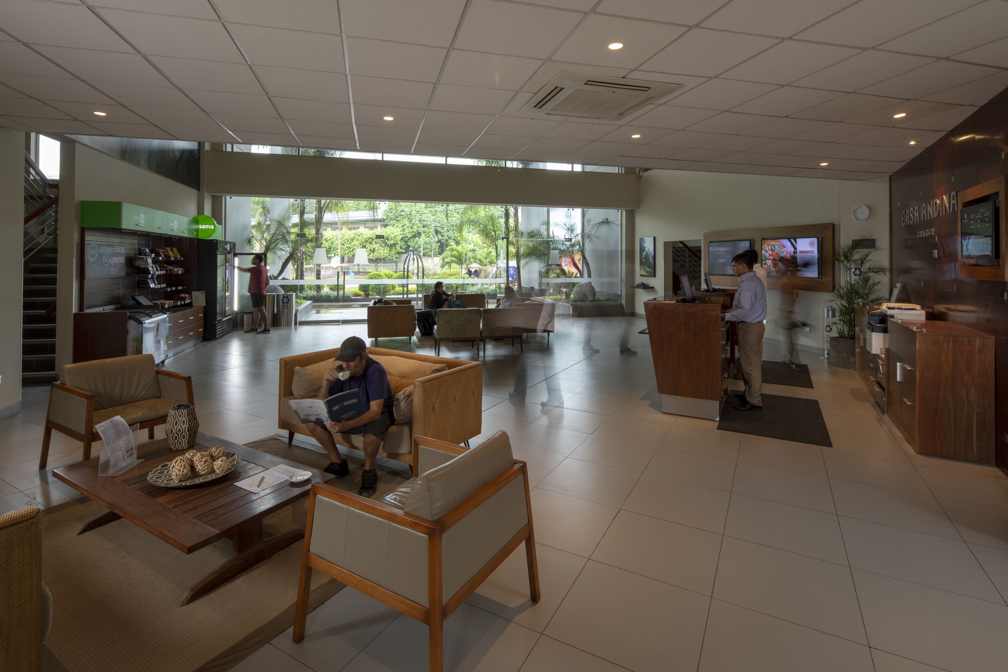 breakfast, lunch, dinner served; regional cuisine