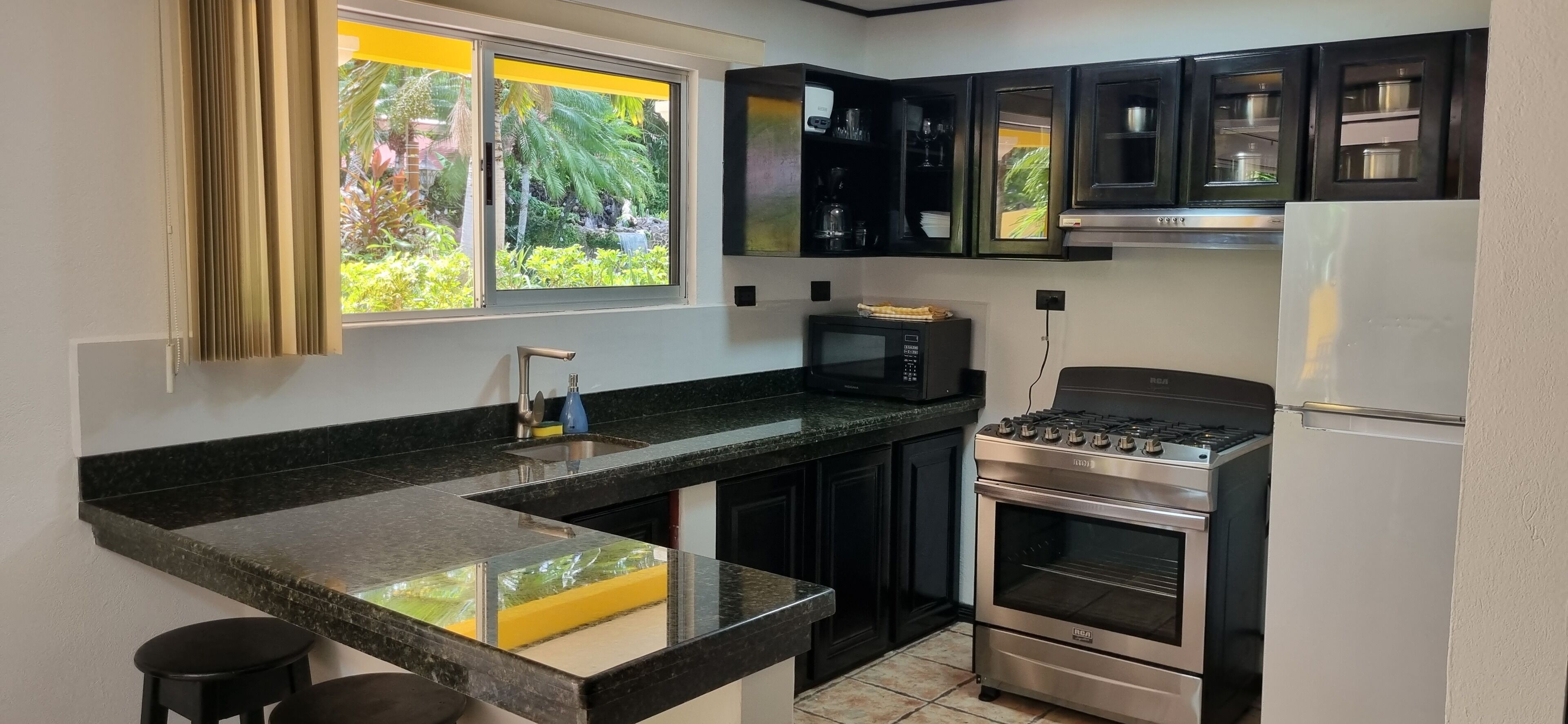 Huoneisto, 2 makuuhuonetta, terassi | Ylelliset vuodevaatteet, tallelokero huoneessa, lisävuoteet