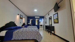 Standardzimmer, 2 Doppelbetten, Poolblick