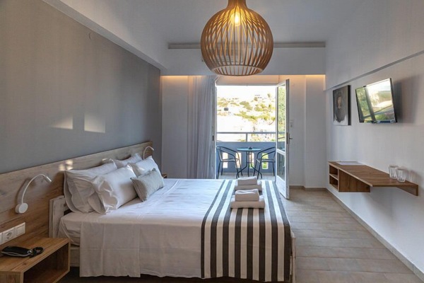 Camera Deluxe con letto matrimoniale o 2 letti singoli, vista oceano parziale | Una cassaforte in camera, culle/letti per bambini (gratuiti), lenzuola